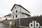 Prodej rodinného domu,340m2 - Karlovy Vary - Tašovice, cena cena v RK, nabízí 