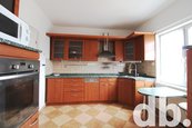 Prodej, Rodinné domy, 150 m2 - Karlovy Vary - Stará Role, cena 6950000 CZK / objekt, nabízí Dobrébydlení Trading