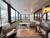 Rezidenční areál u Karlových Varů: Bydlení, wellness a podnikatelský potenciál, cena 7490000 CZK / objekt, nabízí 