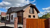Prodej nadstandardního RD 5+1 s garáží, zahradou, pozemek 682 m2 - Klimentov, Velká Hleďsebe, cena 12990000 CZK / objekt, nabízí 